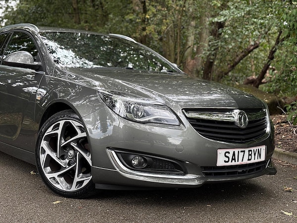 Used Vauxhall Insignia 2017 for sale - 76246898: Photo 2