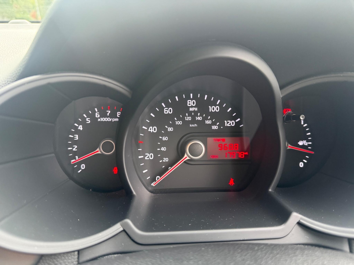 Used Kia Picanto 2013 for sale - 76246563: Photo 16