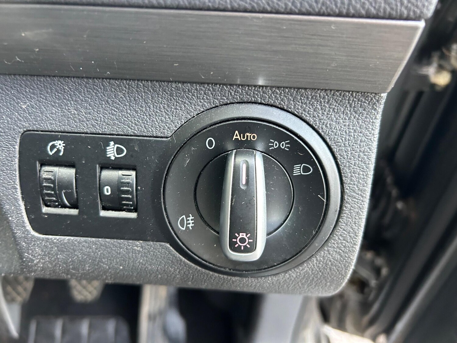 Used Volkswagen Touran 2013 for sale - 76059411: Photo 18