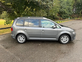 Used Volkswagen Touran 2013 for sale - 76059411: Photo 3