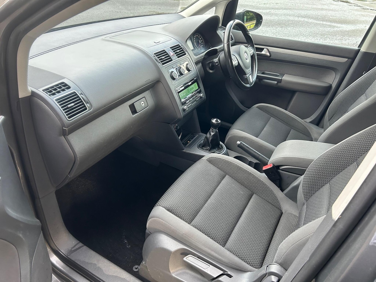 Used Volkswagen Touran 2013 for sale - 76059411: Photo 8