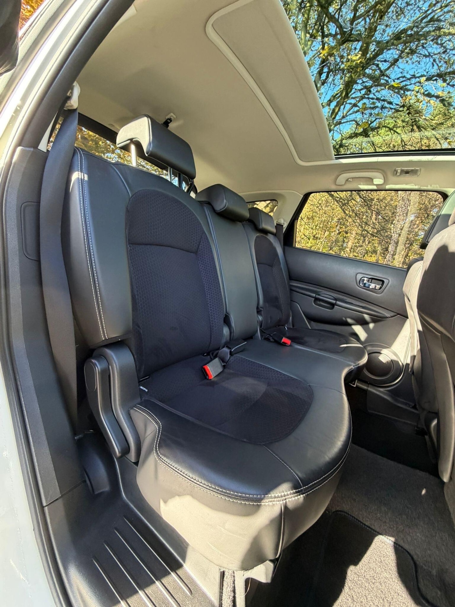 Used Nissan Qashqai+2 2013 for sale - 76388417: Photo 15