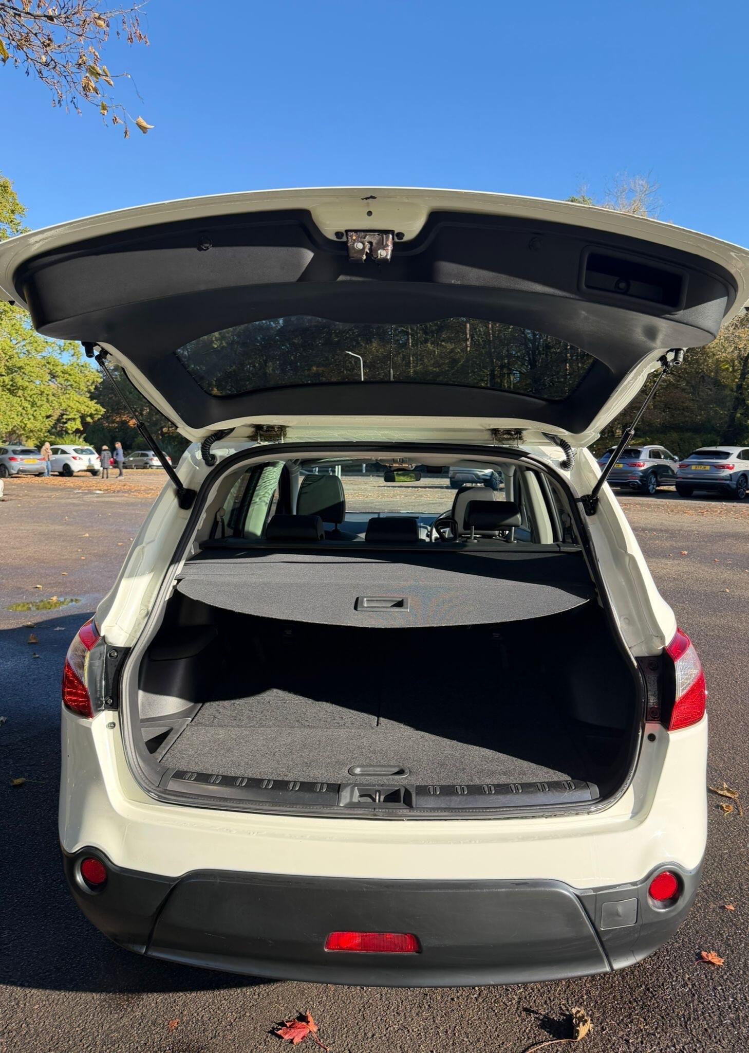 Used Nissan Qashqai+2 2013 for sale - 76388417: Photo 24