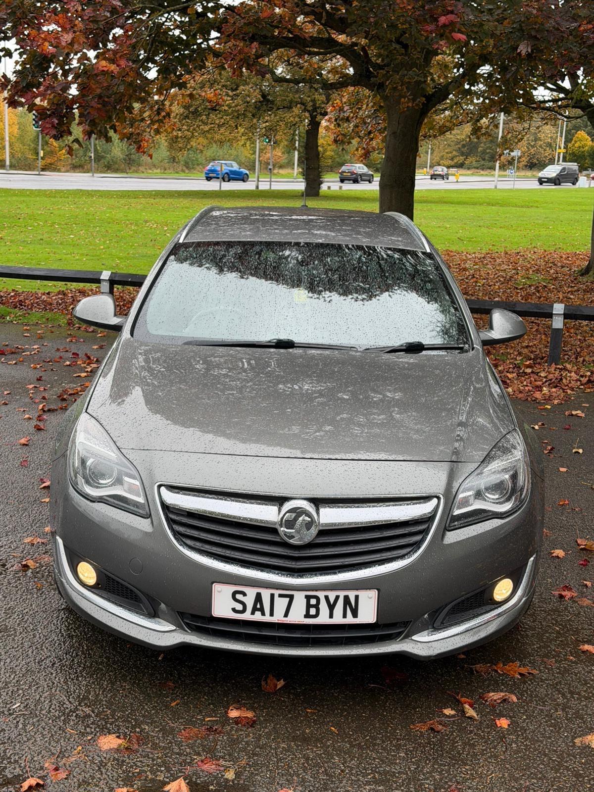 Used Vauxhall Insignia 2017 for sale - 76965392: Photo 3