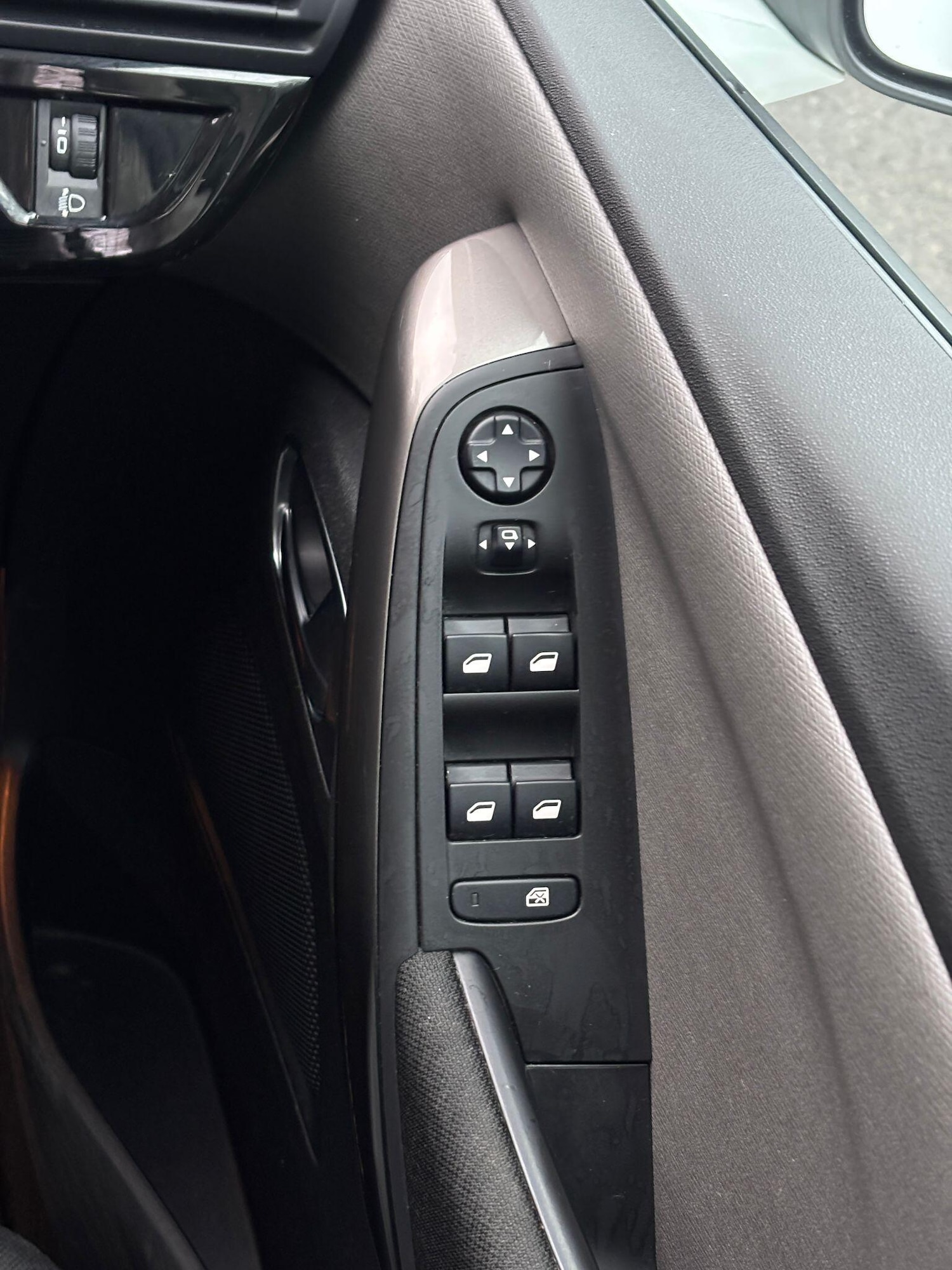 Used Citroen Grand C4 Picasso for sale - 77737411: Photo 28