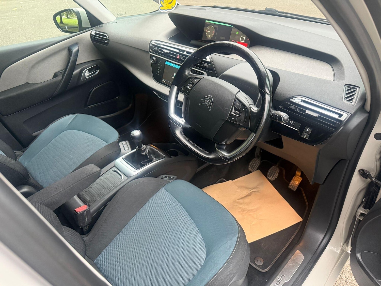 Used Citroen C4 Grand Picasso 2016 for sale - 76832173: Photo 12