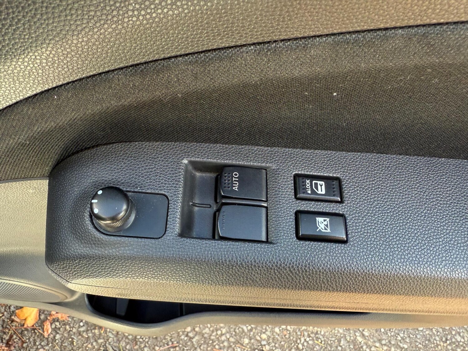 Used Suzuki Splash 2014 for sale - 76485670: Photo 15