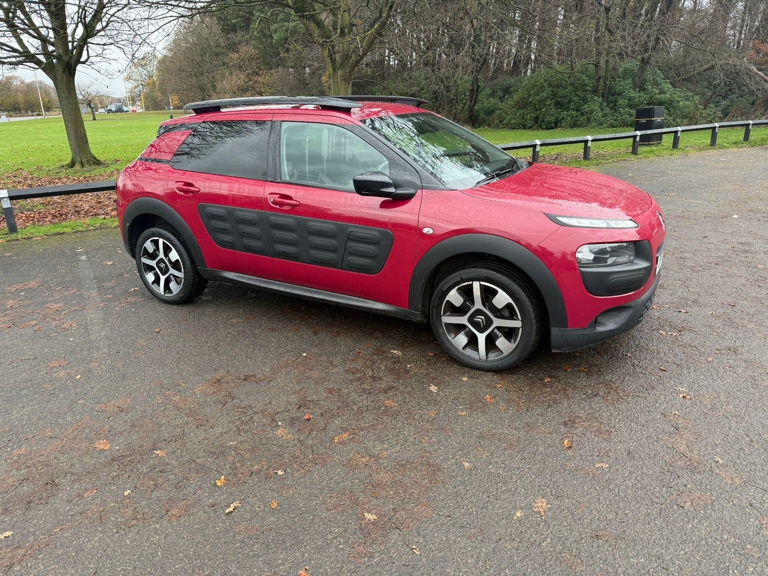 Used Citroen C4 Cactus 2017 for sale - 78100050: Photo 2