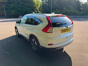 Used Honda CR-V 2018 for sale - 79659461: Photo