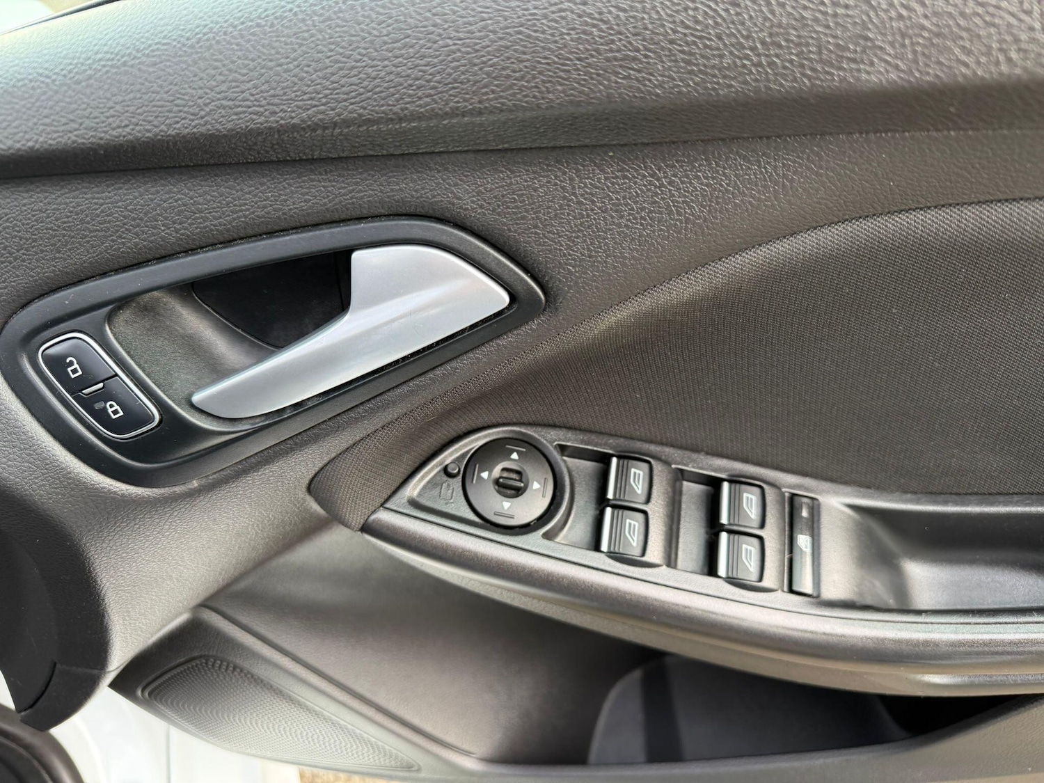 Used Ford Focus 2016 for sale - 77611635: Photo 17