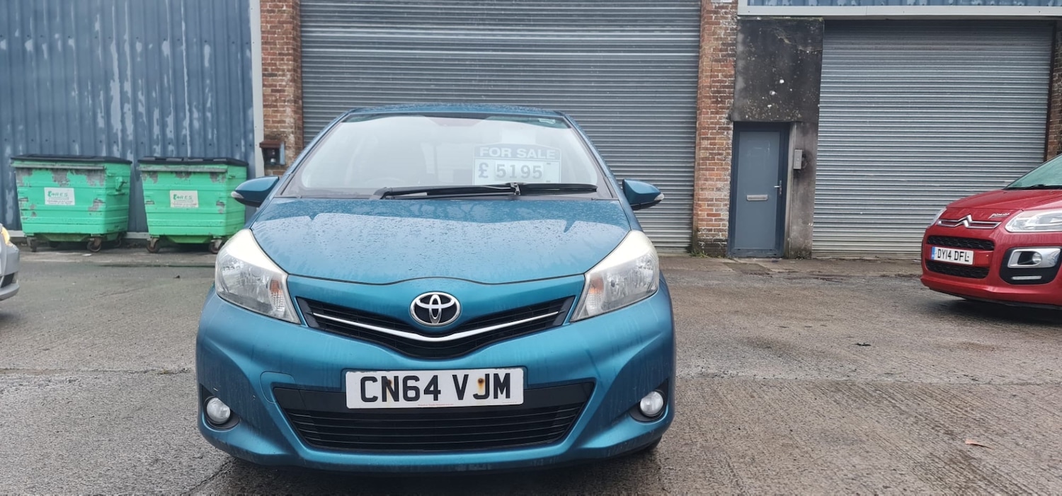 Used Toyota Yaris 2014 for sale - 77241769: Photo 2