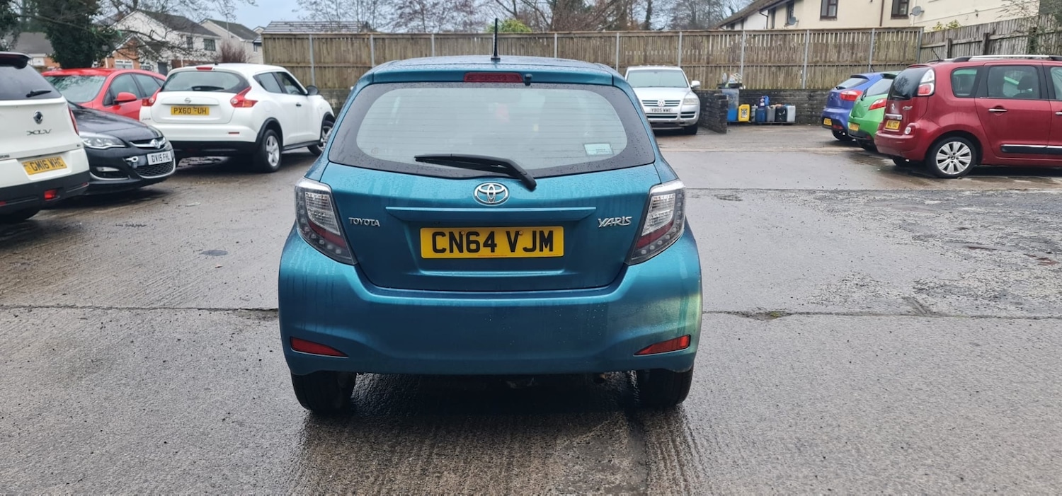 Used Toyota Yaris 2014 for sale - 77241769: Photo 4