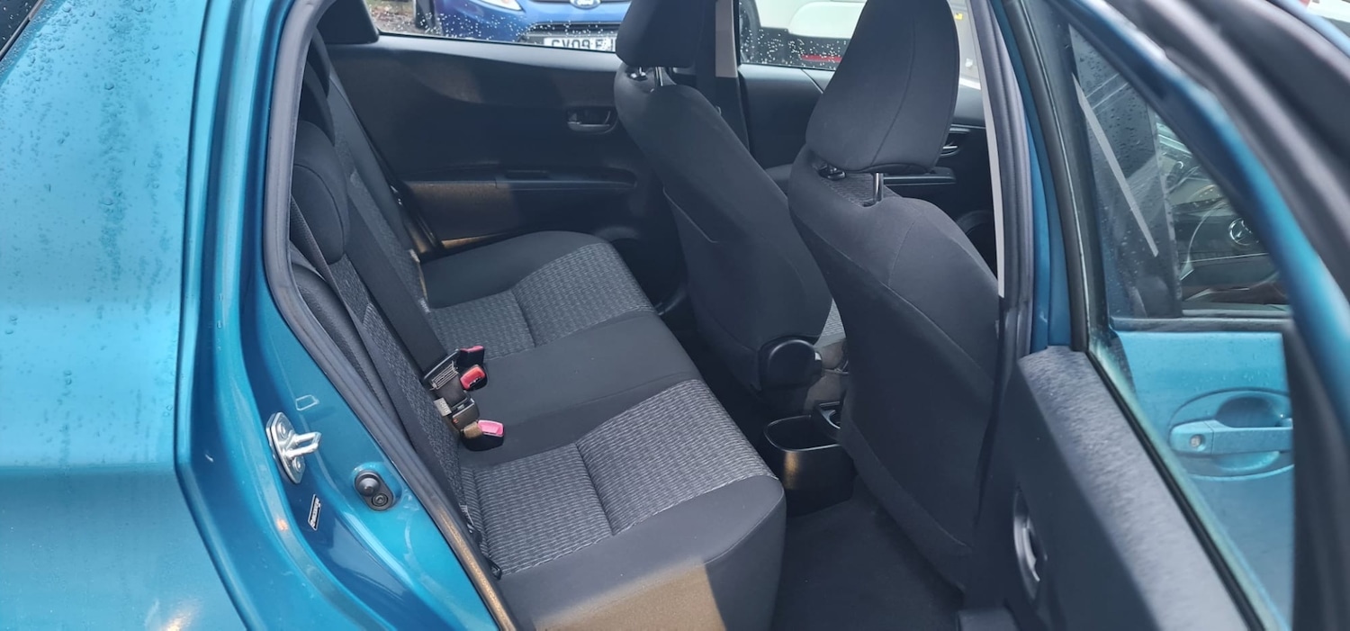 Used Toyota Yaris 2014 for sale - 77241769: Photo 7