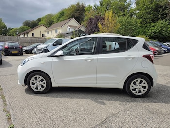 Used Hyundai i10 2017 for sale - 79572633: Photo