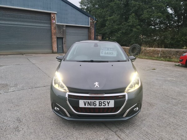 Used Peugeot 208 2016 for sale - 76262622: Photo 2