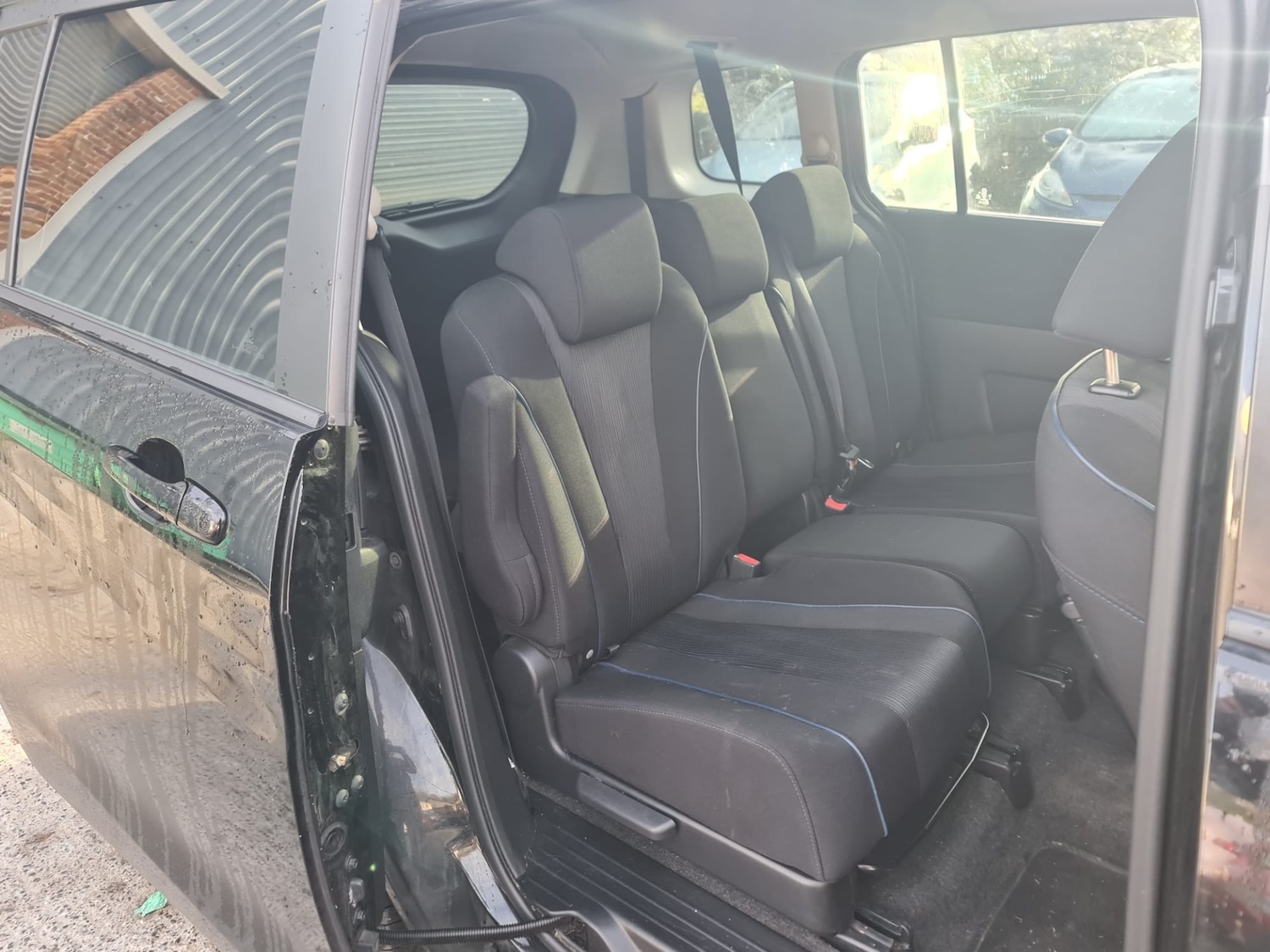 Used Mazda Mazda5 2012 for sale - 76933310: Photo 6