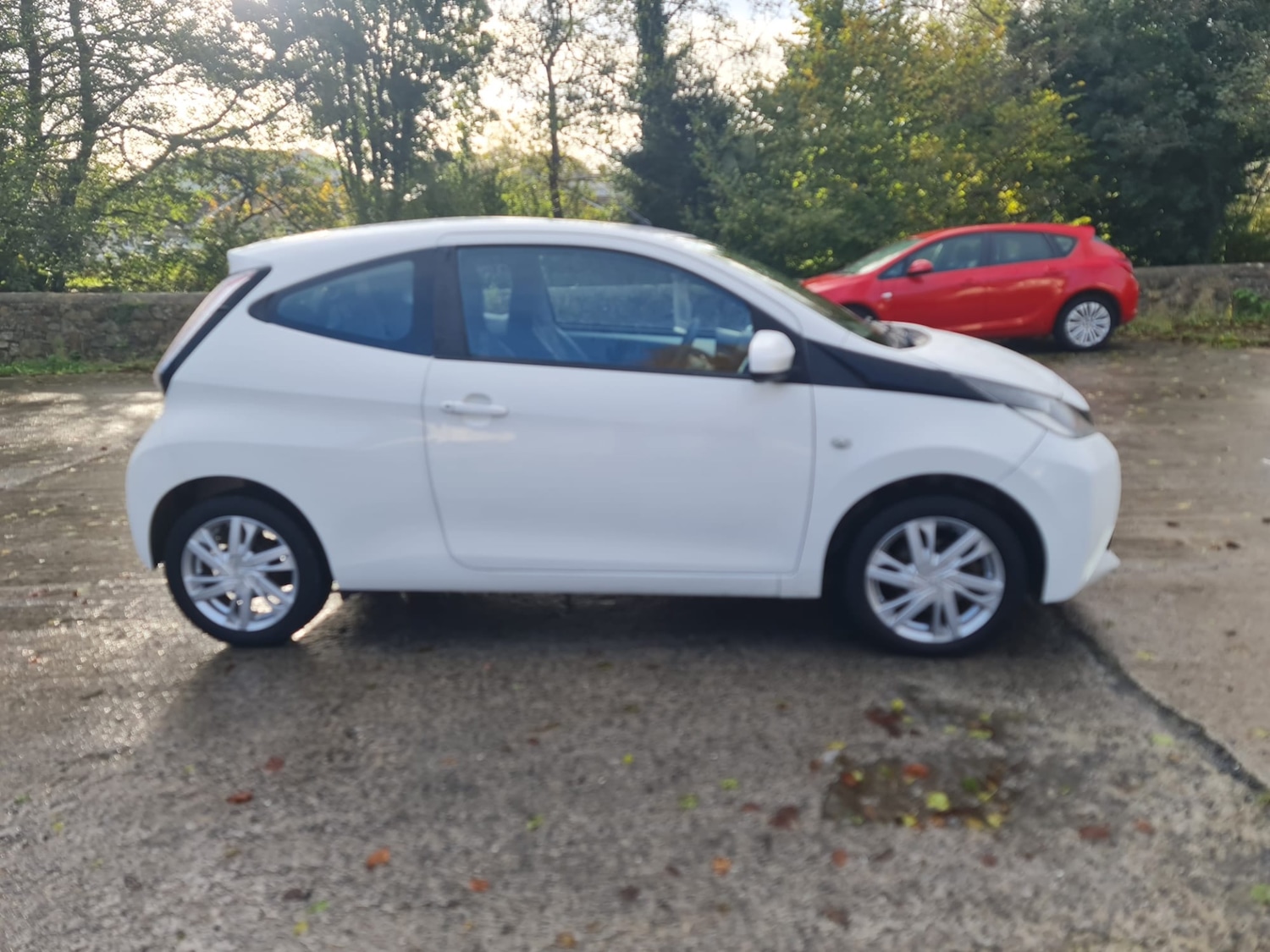 Used Toyota AYGO 2014 for sale - 76445116: Photo 3