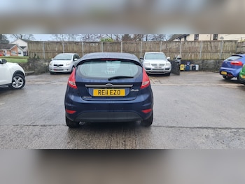 Used Ford Fiesta 2011 for sale - 77241808: Photo