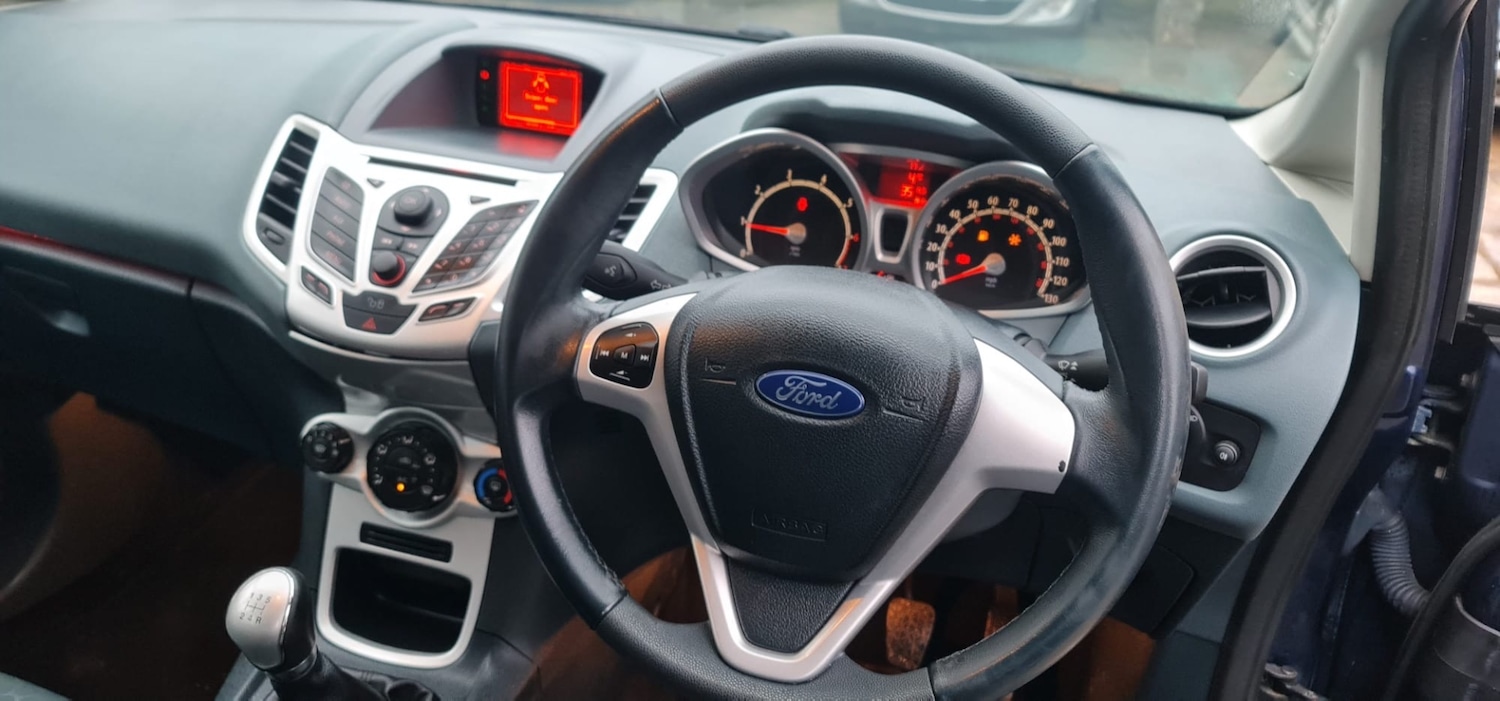 Used Ford Fiesta 2011 for sale - 77241808: Photo 8