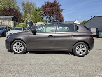 Used Peugeot 308 2014 for sale - 78402924: Photo