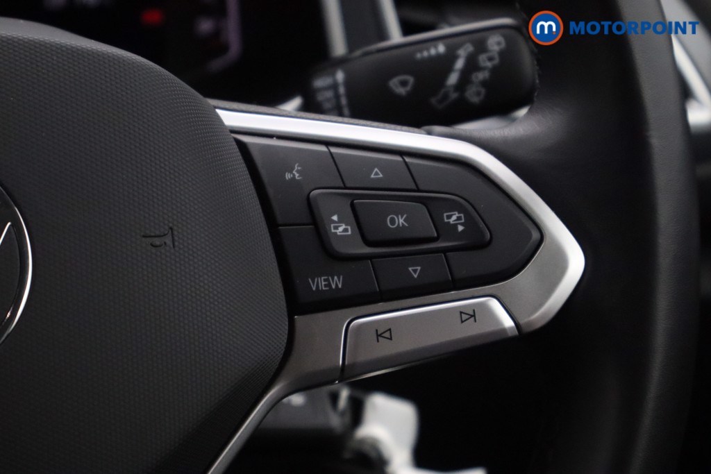 Used Volkswagen T-Roc 2022 for sale - 76972137: Photo 16