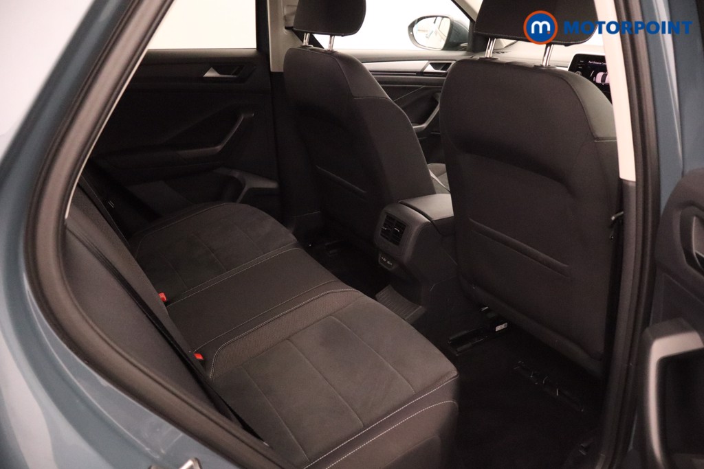 Used Volkswagen T-Roc 2022 for sale - 76972137: Photo 18