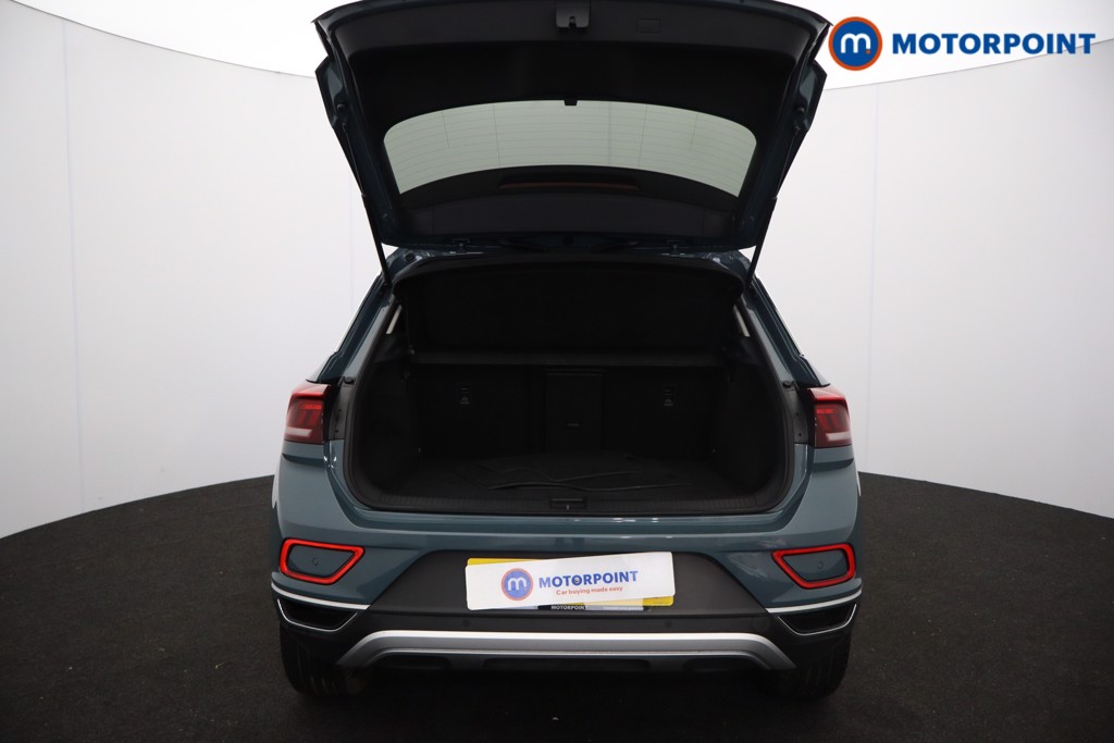 Used Volkswagen T-Roc 2022 for sale - 76972137: Photo 42