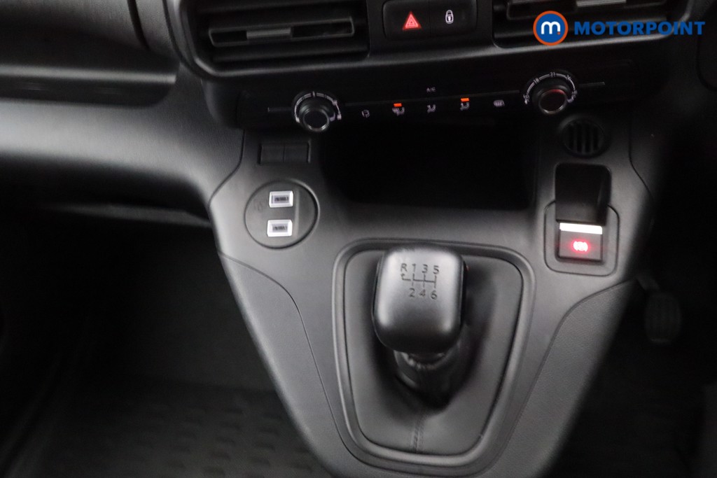 Used Peugeot Partner 2024 for sale - 76933740: Photo 15