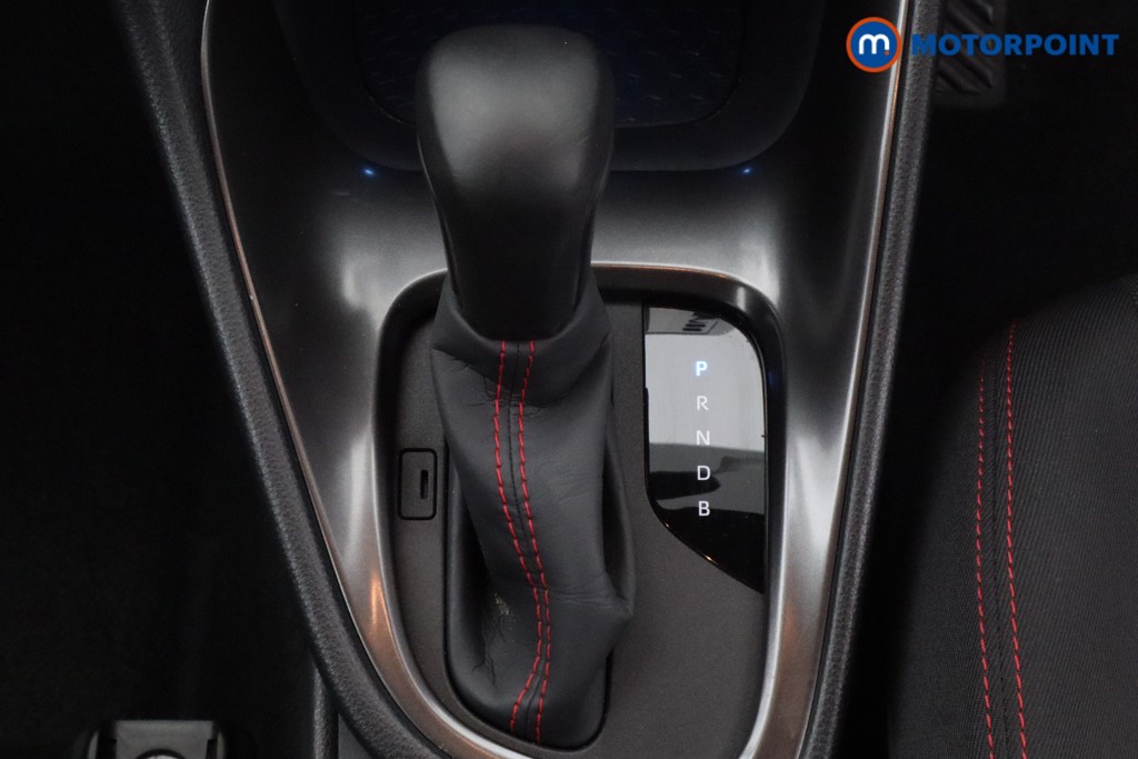 Used Toyota Yaris 2023 for sale - 77946624: Photo 12