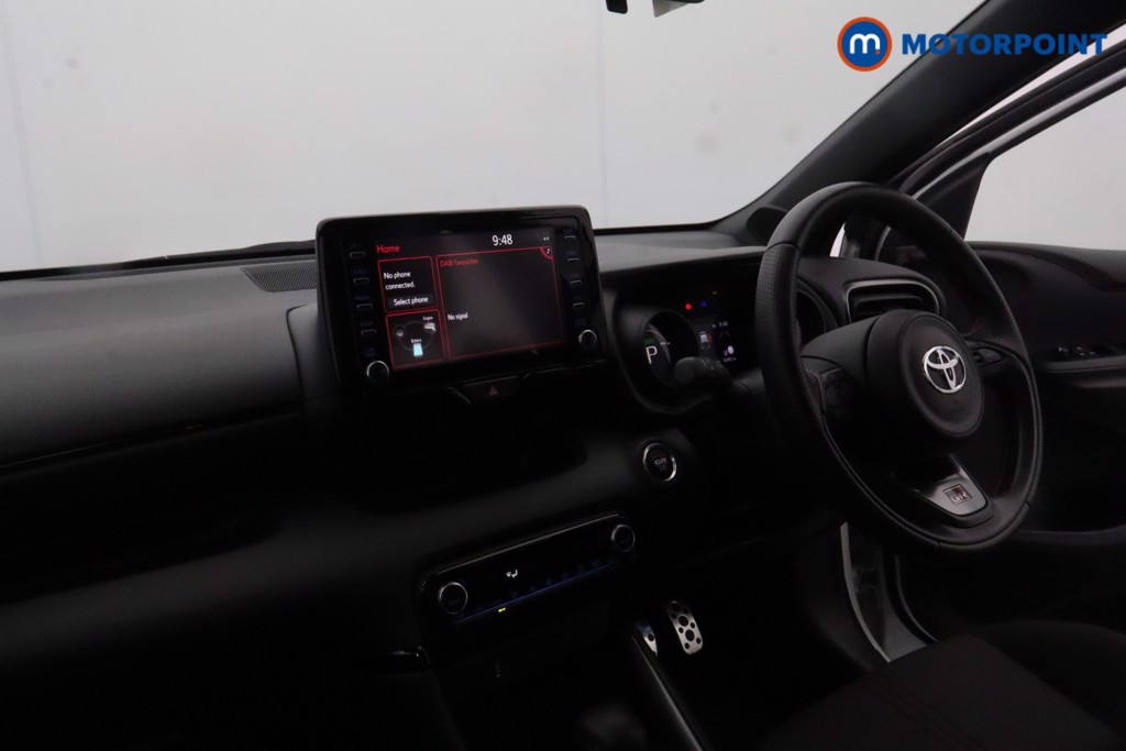 Used Toyota Yaris 2023 for sale - 77946624: Photo 19