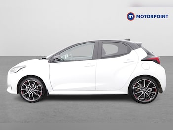 Used Toyota Yaris 2023 for sale - 77946624: Photo