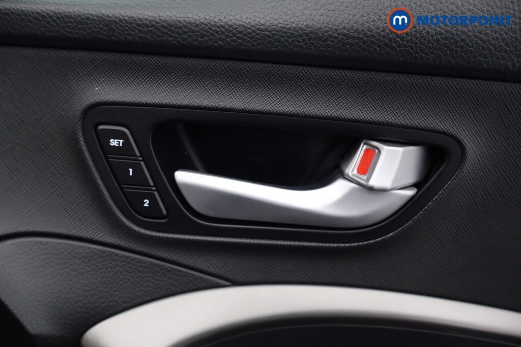 Used Hyundai Santa Fe 2018 for sale - 78078470: Photo 30