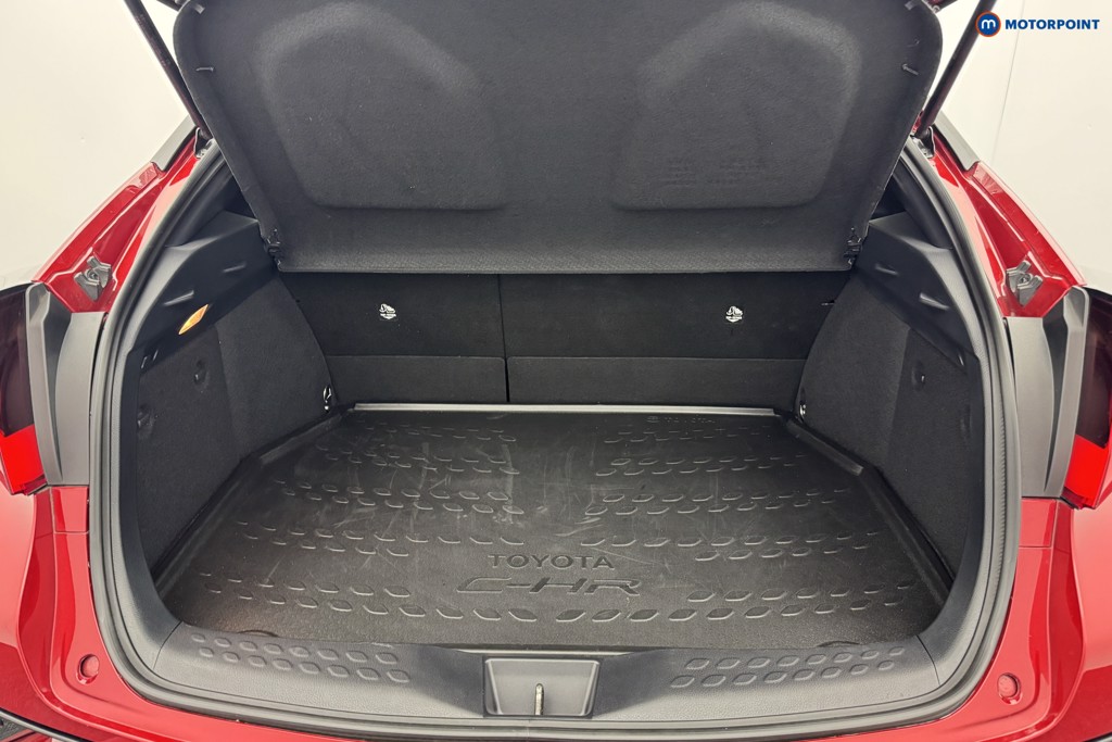 Used Toyota C-HR 2023 for sale - 76279070: Photo 18