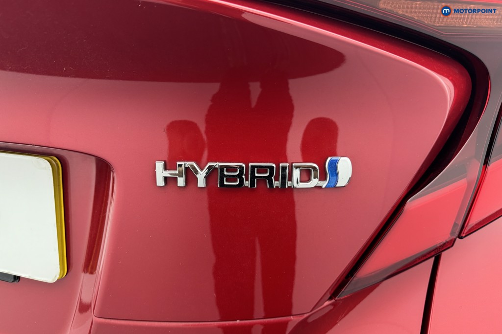 Used Toyota C-HR 2023 for sale - 76279070: Photo 28