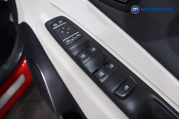 Used Renault Captur 2019 for sale - 76028530: Photo 32