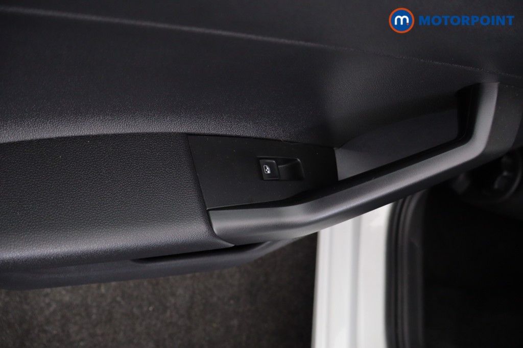 Used Volkswagen Polo 2025 for sale - 77983356: Photo 32