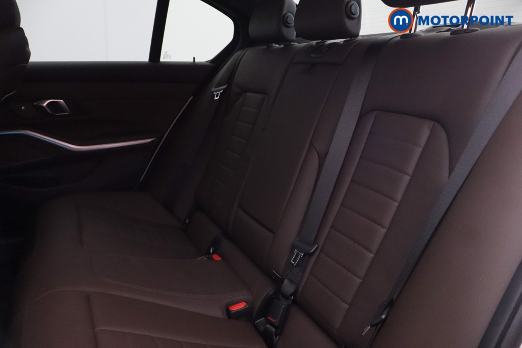 Used BMW 3 Series 2024 for sale - 76697216: Photo 25