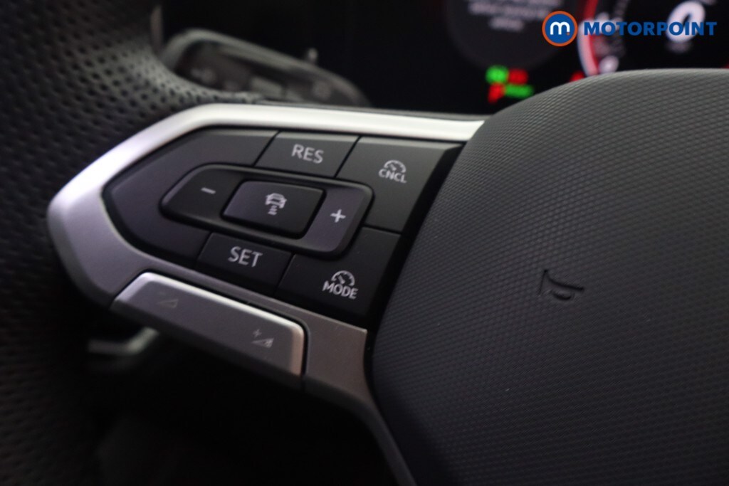 Used Volkswagen Tiguan 2024 for sale - 77688599: Photo 11