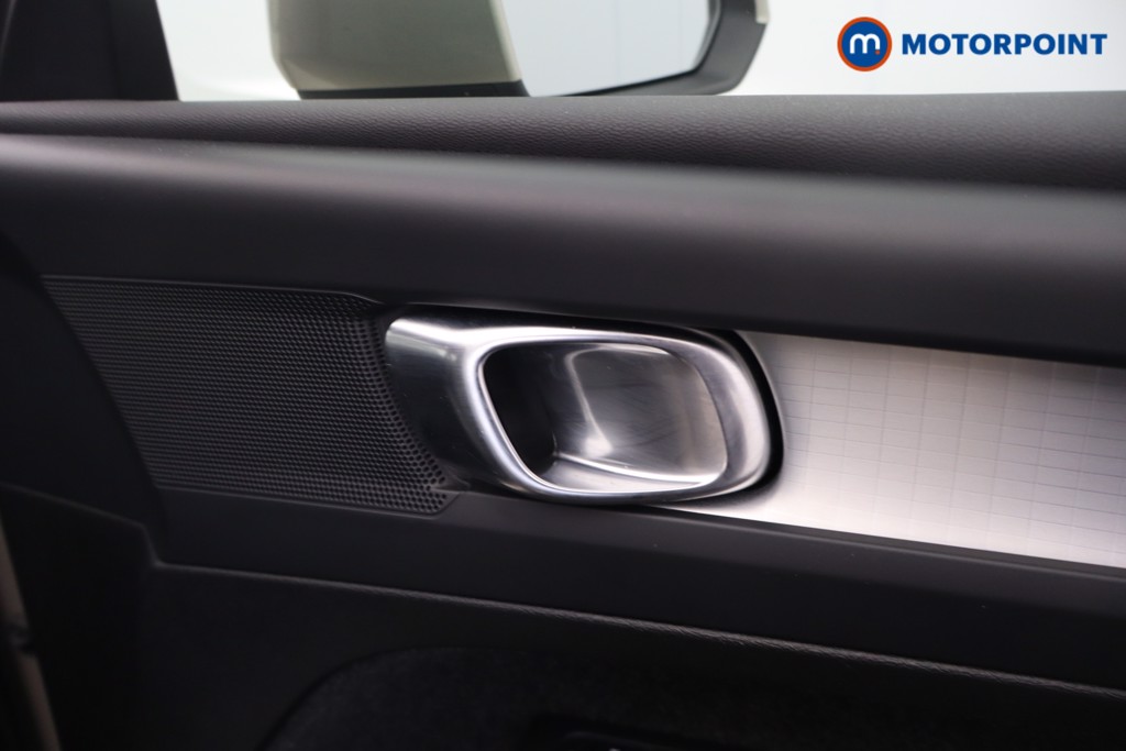 Used Volvo XC40 2024 for sale - 78197052: Photo 24