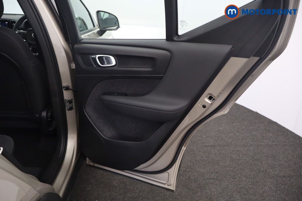 Used Volvo XC40 2024 for sale - 78197052: Photo 29