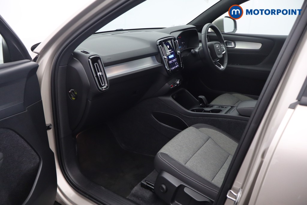 Used Volvo XC40 2024 for sale - 78197052: Photo 37