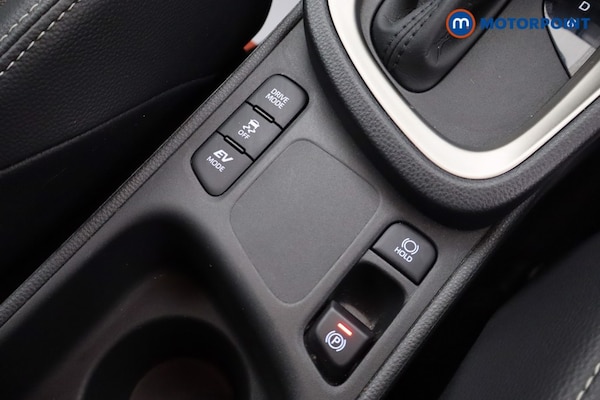 Used Toyota Yaris Cross 2023 for sale - 75580787: Photo 18