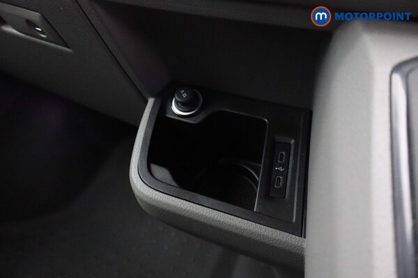 Used Volkswagen Transporter 2024 for sale - 75997591: Photo 19