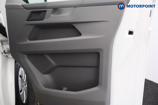 Used Volkswagen Transporter 2024 for sale - 75997591: Photo 30