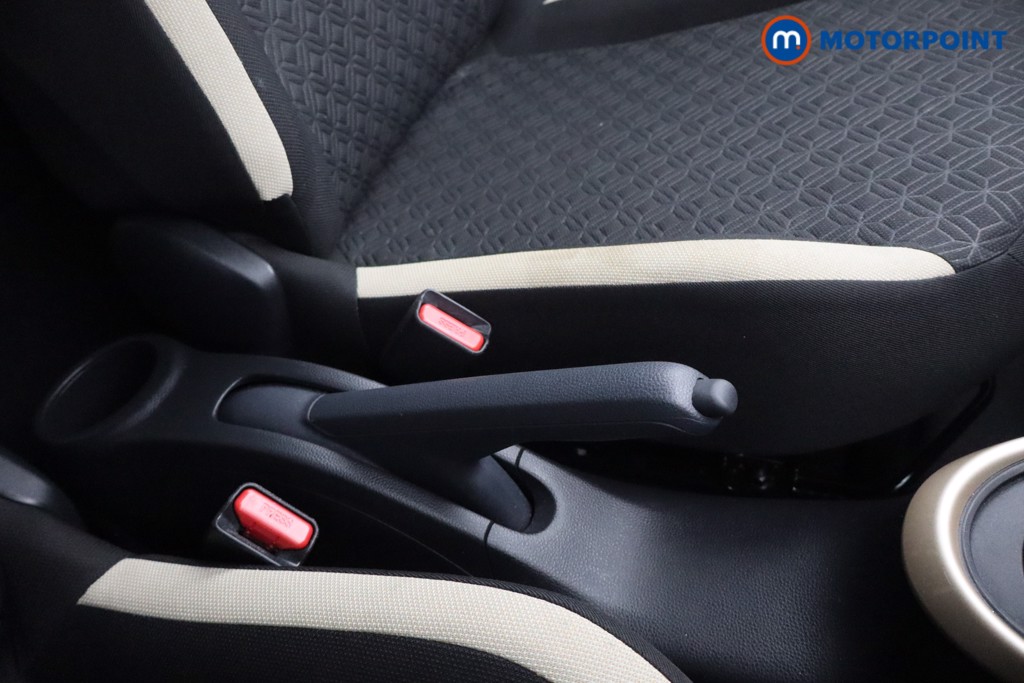 Used Toyota Aygo X 2024 for sale - 76322707: Photo 17