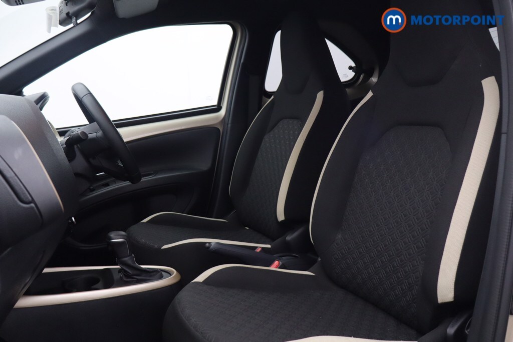 Used Toyota Aygo X 2024 for sale - 76322707: Photo 23