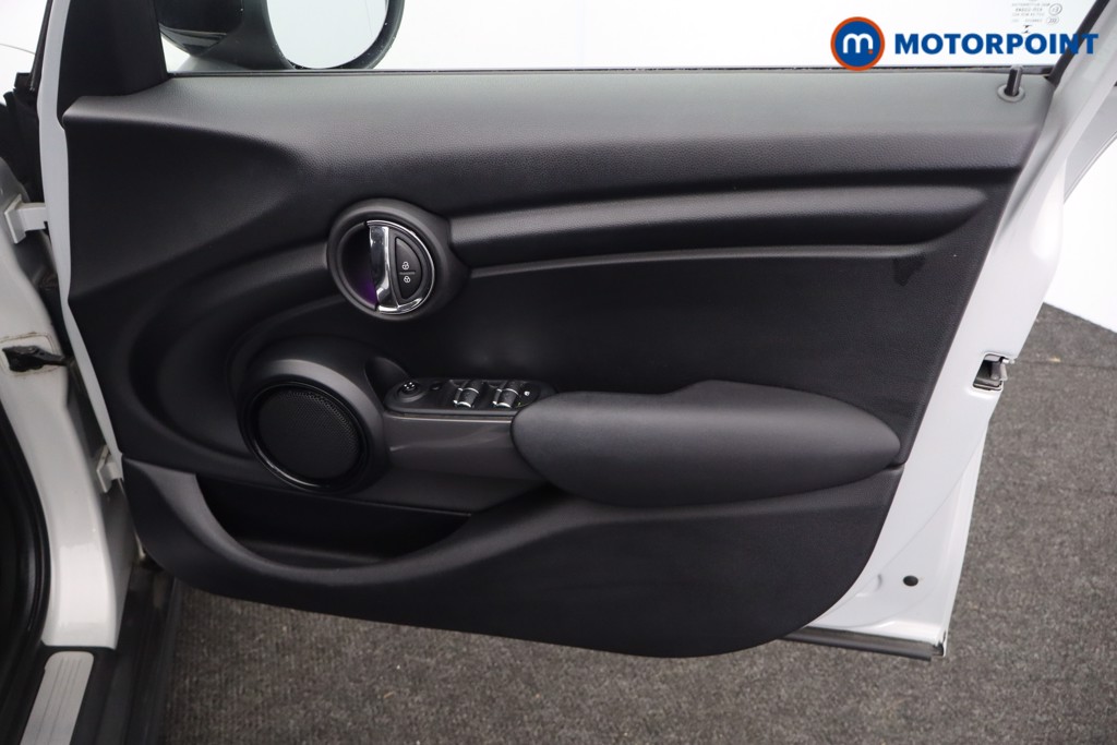 Used MINI Hatch 2021 for sale - 78081827: Photo 31