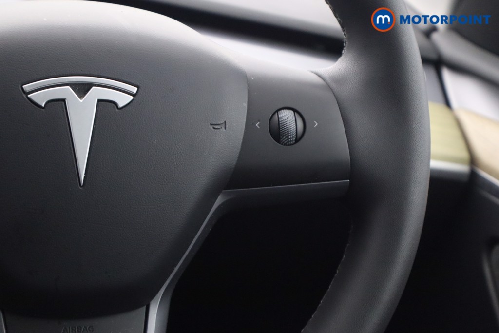 Used Tesla Model Y 2023 for sale - 76402833: Photo 14