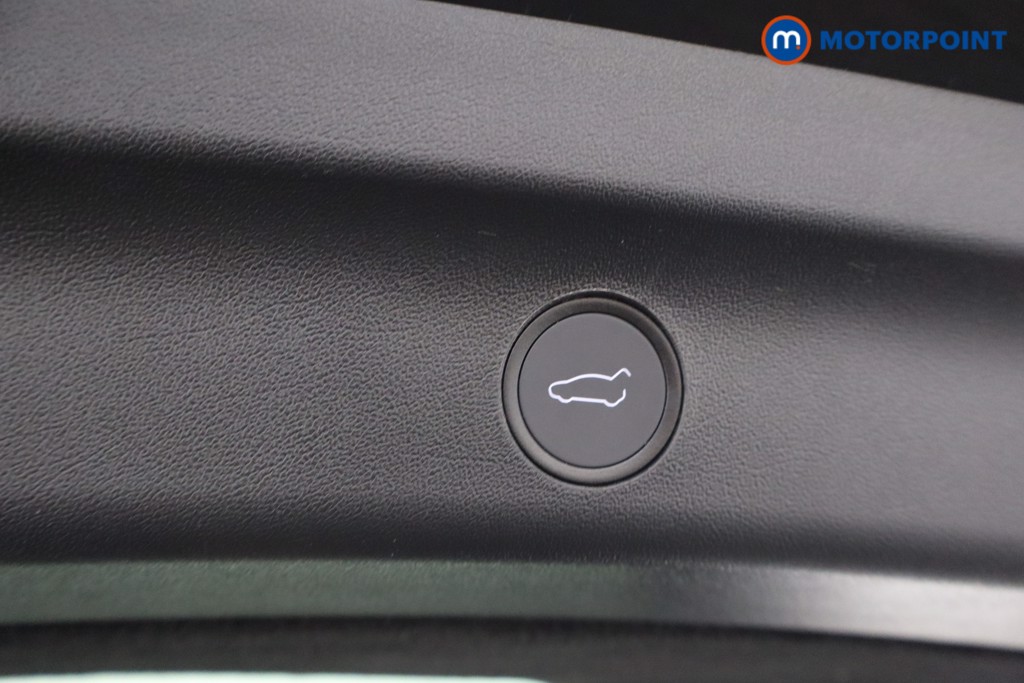 Used Tesla Model Y 2023 for sale - 76402833: Photo 38