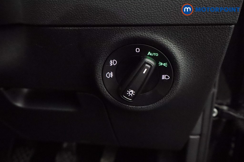 Used Skoda Karoq 2024 for sale - 76984947: Photo 19